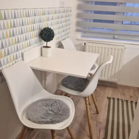 Anida Lejlighed Sopron